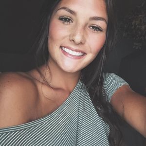 Meet your Posher, Alli